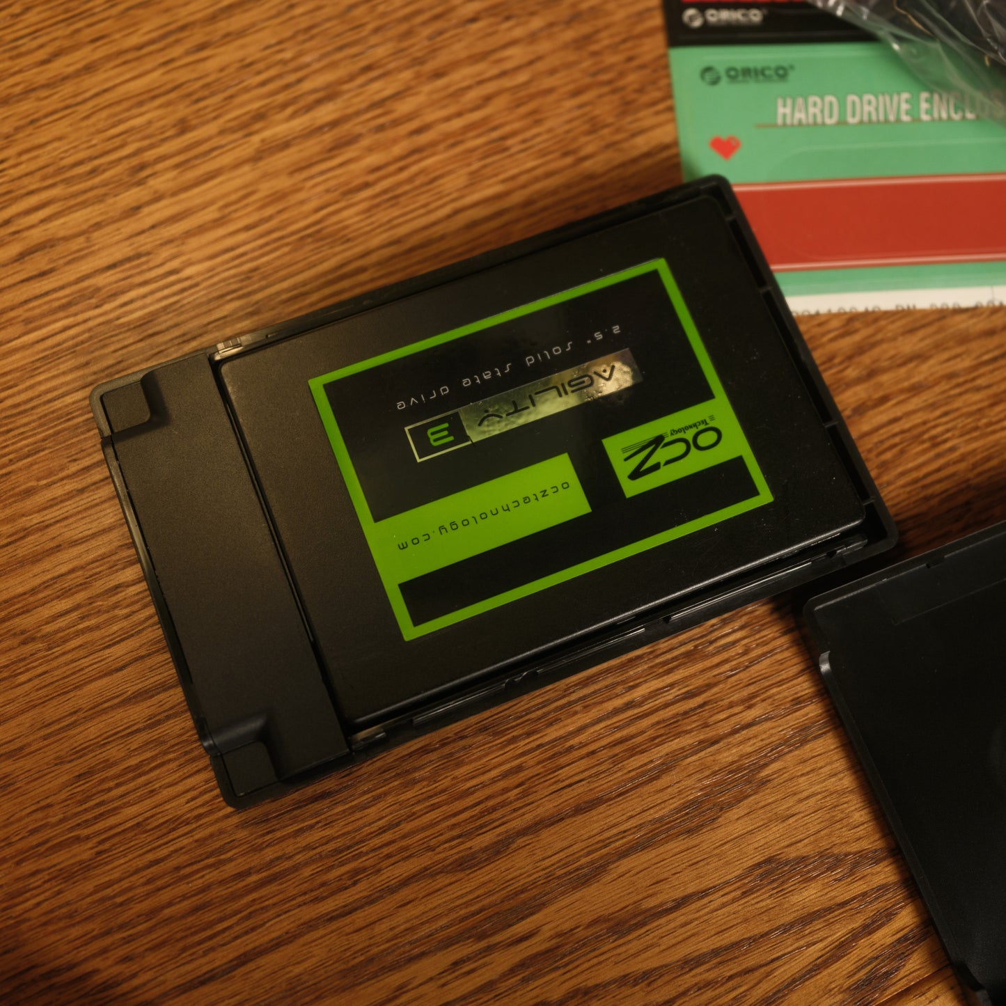 Orico 2.5" HDD/SSD Enclosure - Cassette Tape